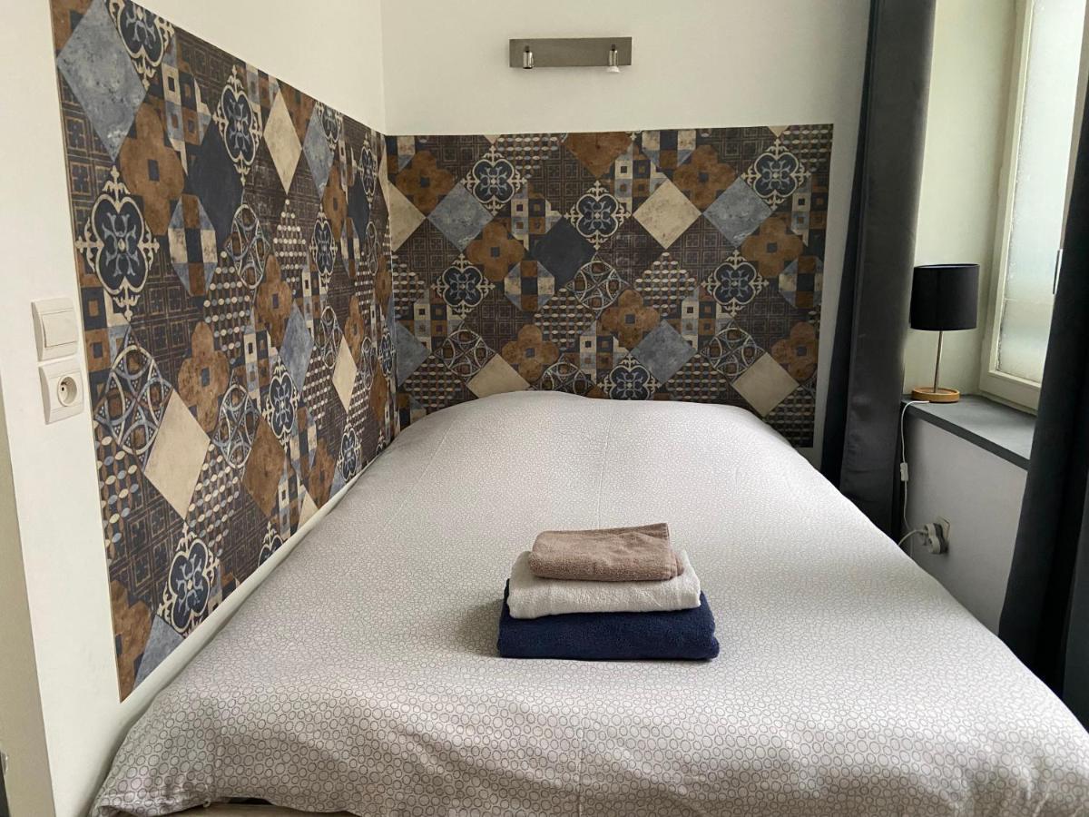 Royale Apartments Vieux Lille 24H24H Access Zewnętrze zdjęcie