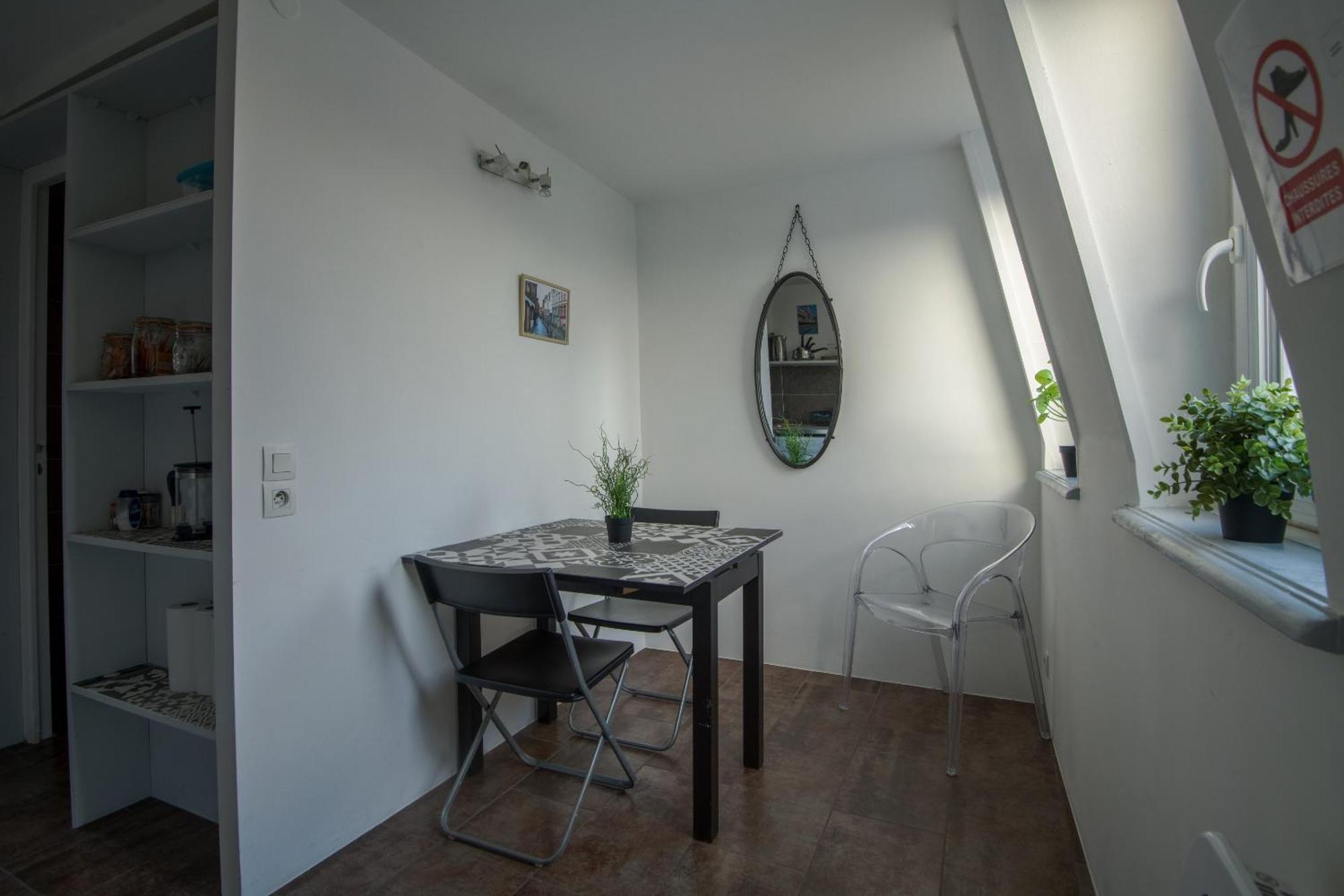 Royale Apartments Vieux Lille 24H24H Access Zewnętrze zdjęcie