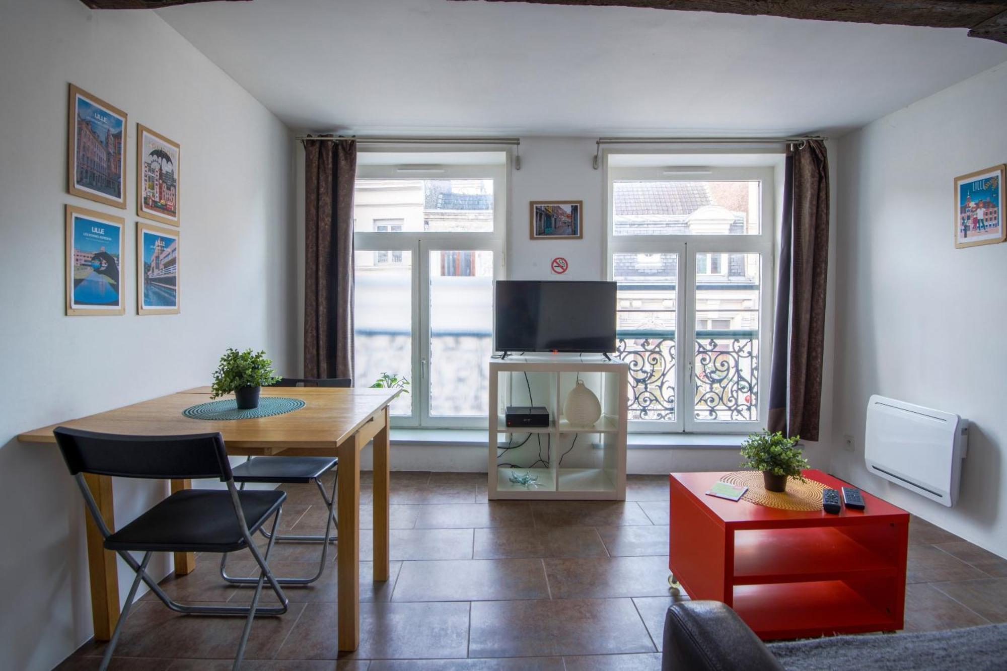 Royale Apartments Vieux Lille 24H24H Access Zewnętrze zdjęcie