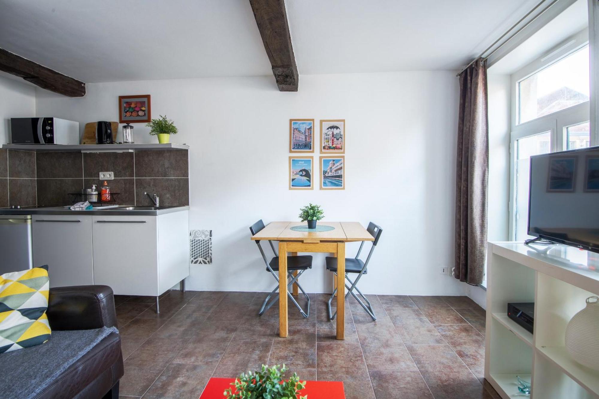 Royale Apartments Vieux Lille 24H24H Access Zewnętrze zdjęcie